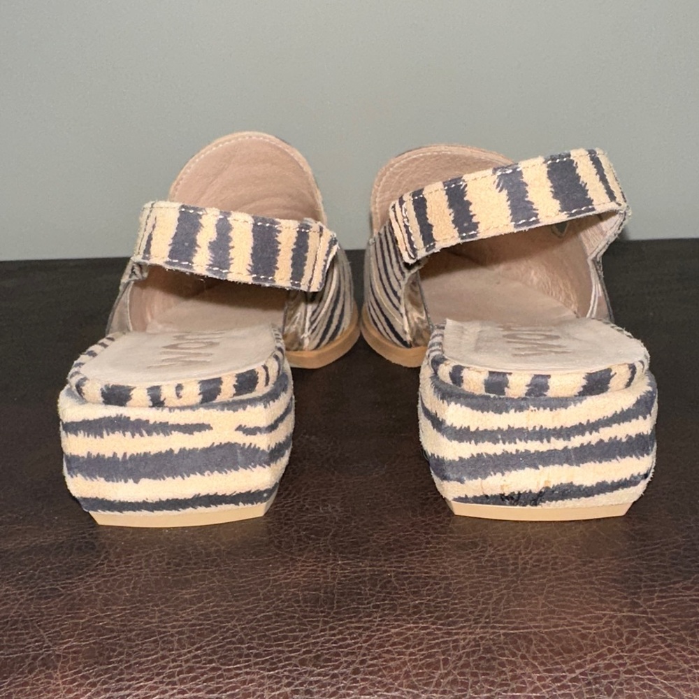 Sz 37(7.5)⭐️New Wonders Spain Zebra Print Leather Slingback. Fits 7.5. - Picture 13 of 16